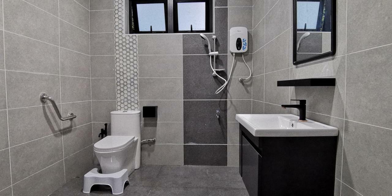 Oneriimba Private Pool & Garden Residence Джохор-Бару Екстер'єр фото