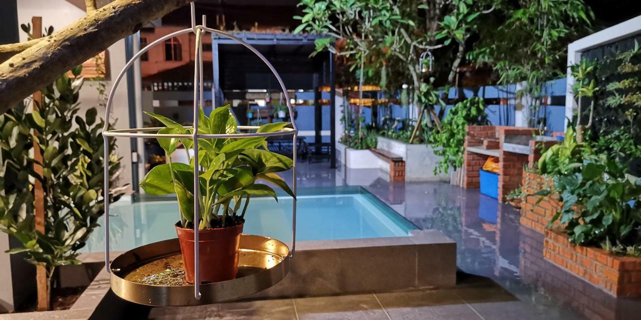 Oneriimba Private Pool & Garden Residence Джохор-Бару Екстер'єр фото
